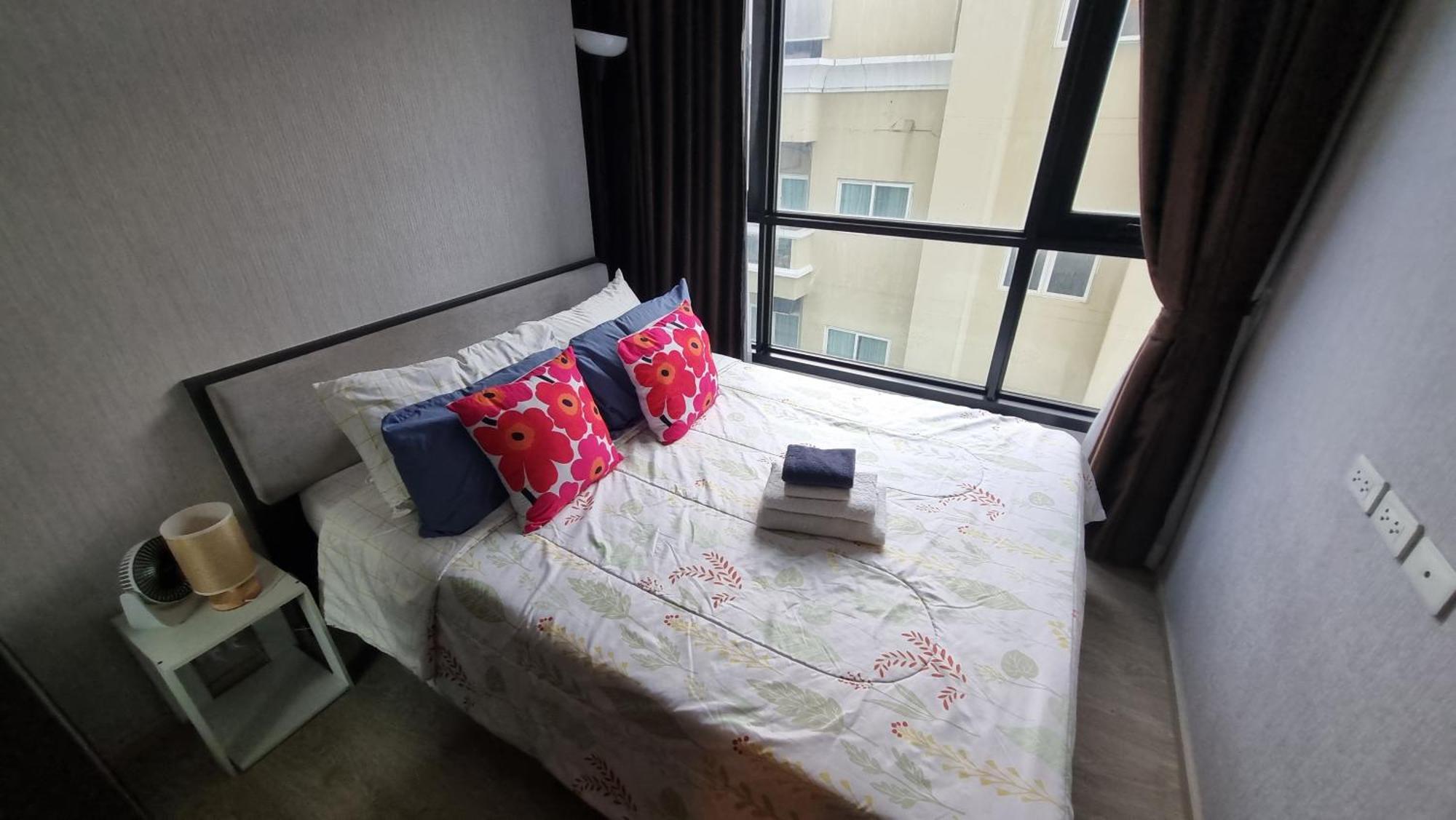 Apartemen The Base *